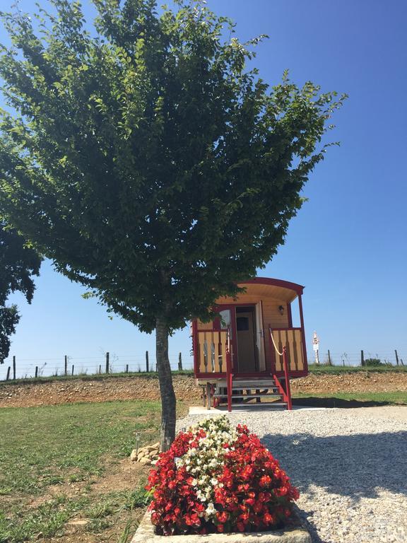 La Roulotte Au Paradis Arc-et-Senans Habitación foto